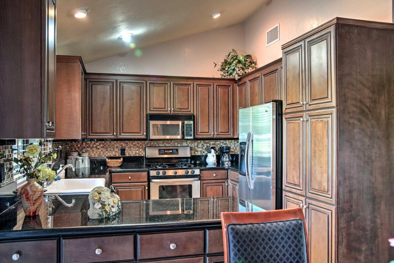 Palm Springs Golf Course Home Private Pool And Spa! エクステリア 写真
